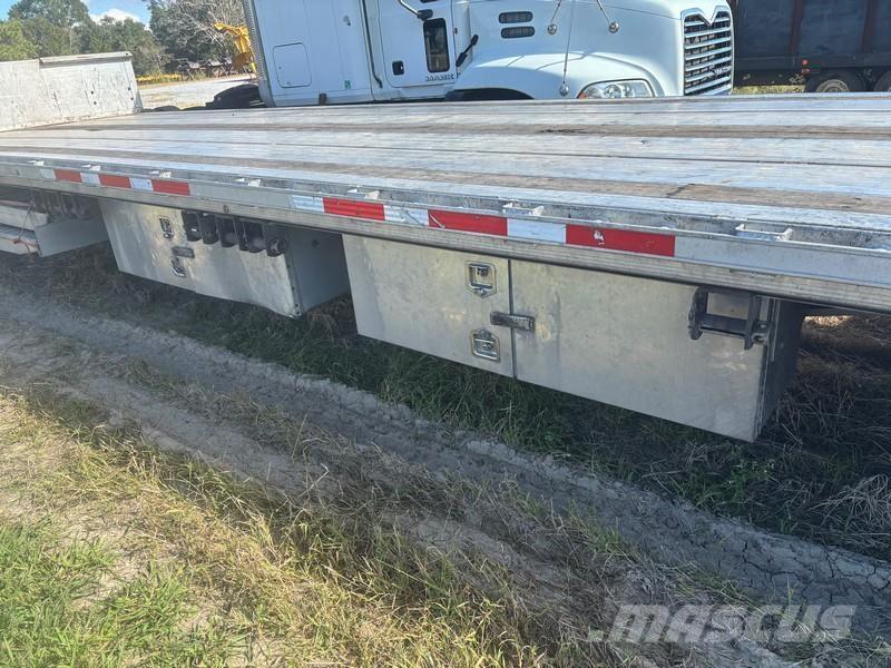 Transcraft Drop Ремаркета за превоз на автомобили
