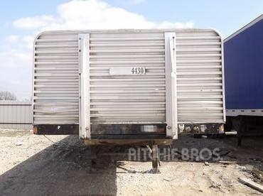 Utility Flatbed Ремаркета за превоз на автомобили
