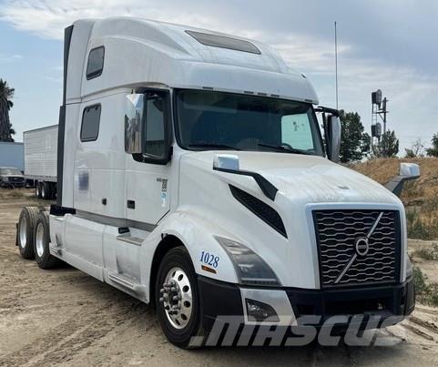 Volvo VNL64T670 Влекачи