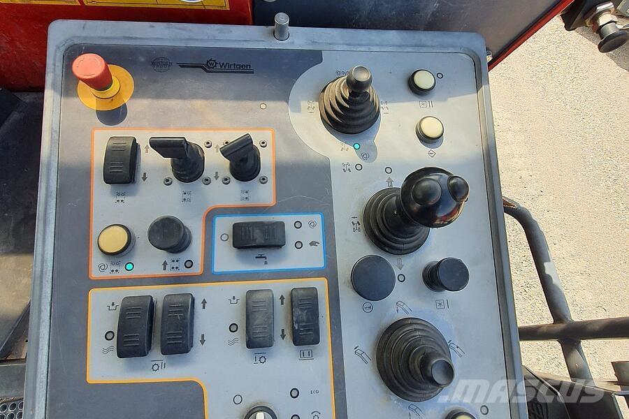 Wirtgen W 250 Машини за студено раздробяване на асфалт