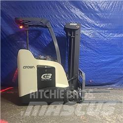 Crown RC5530-30 Електрически вилични кари-повдигачи