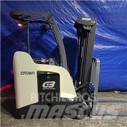 Crown RC5535-30 Електрически вилични кари-повдигачи