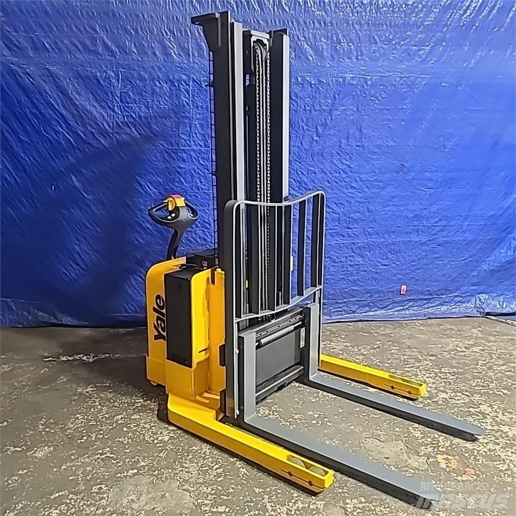 Yale MSW040 Самоходни товарачи
