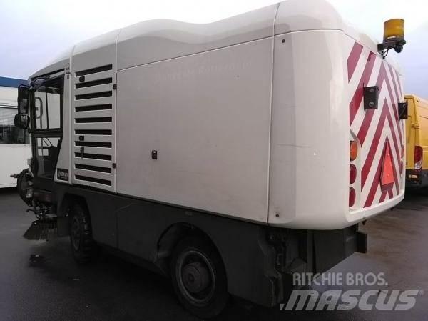 Ravo 530 CD Автоматични метачки с четки