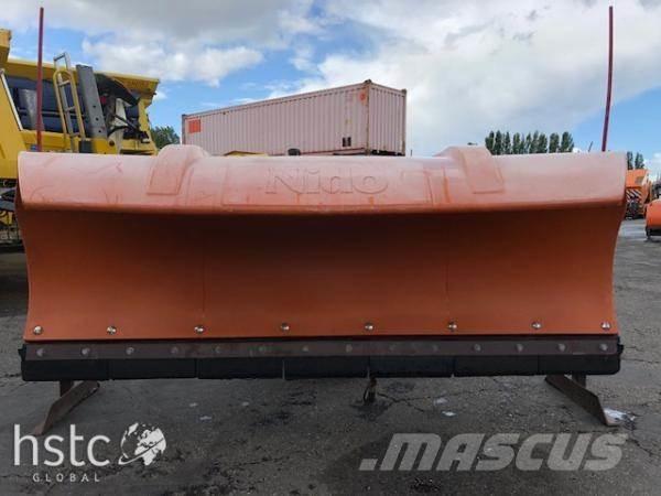 Schmidt Nido SNK 180 Снегочистачки