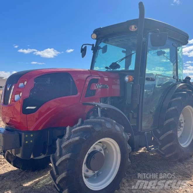 Valtra F105S Трактори
