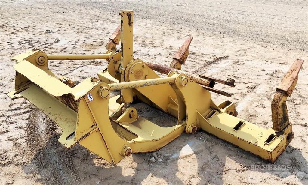 CAT 14G Скарификатор