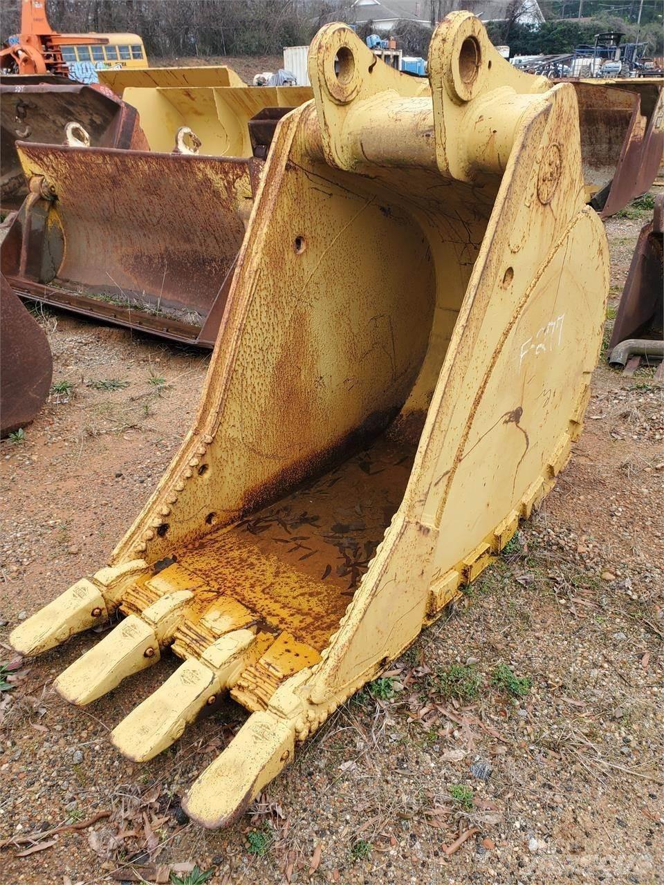 CAT 320 Кофи