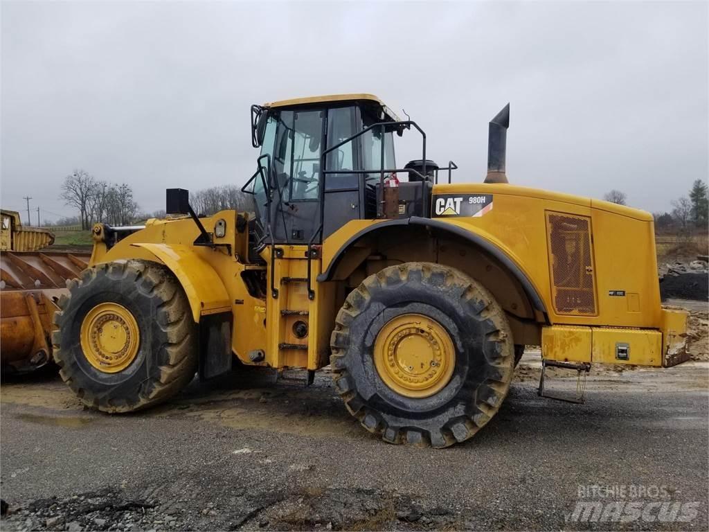 CAT 980H Колесни товарачи