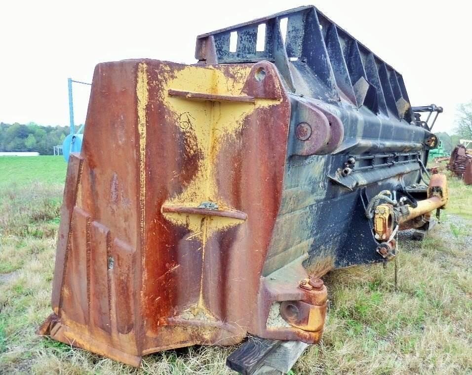 CAT D11 Остриета