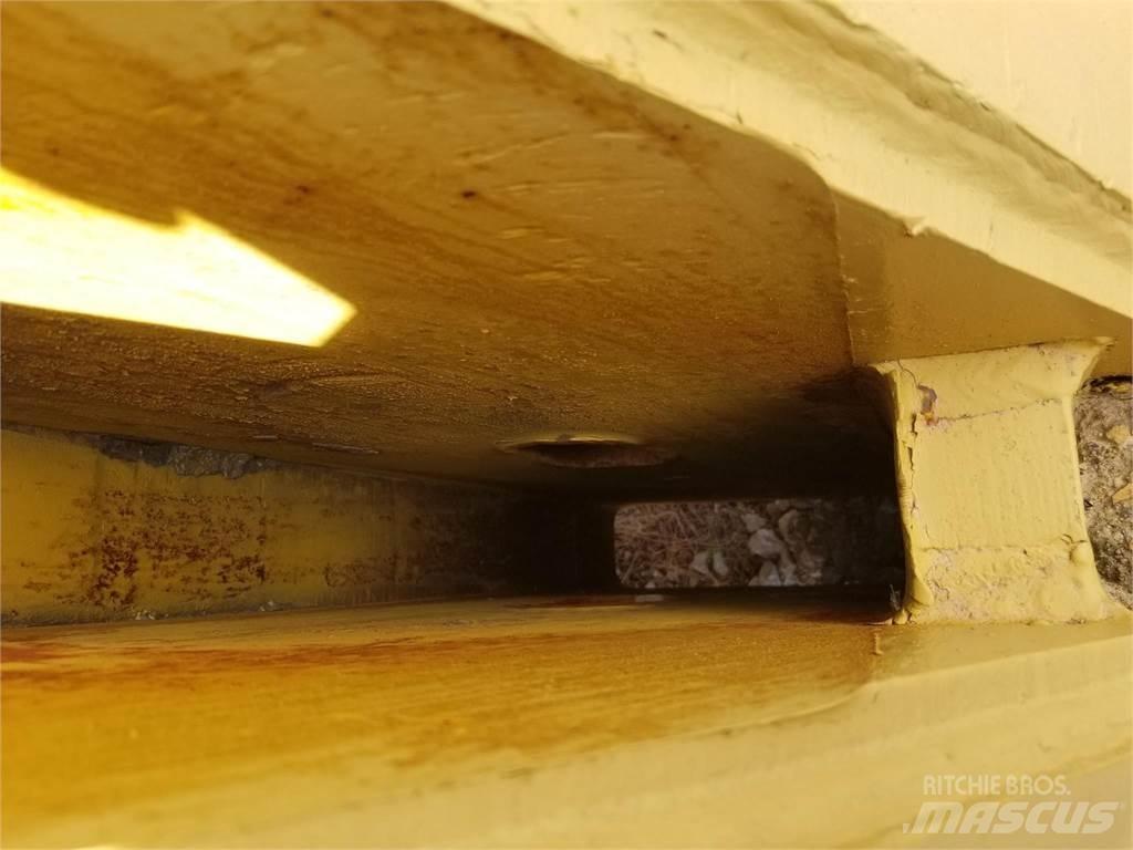 CAT D11N Верижни булдозери
