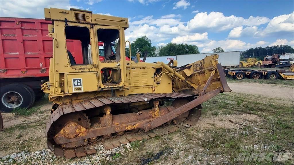 CAT D5B Верижни булдозери
