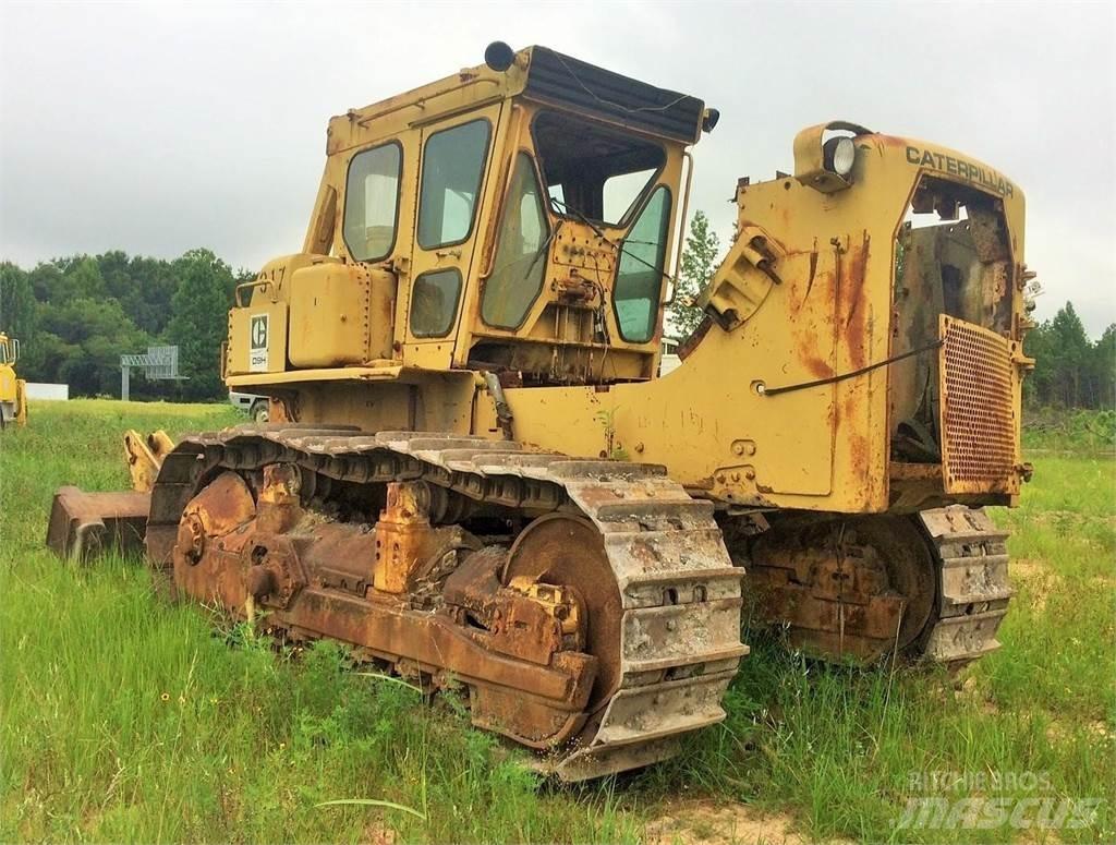 CAT D9H Верижни булдозери
