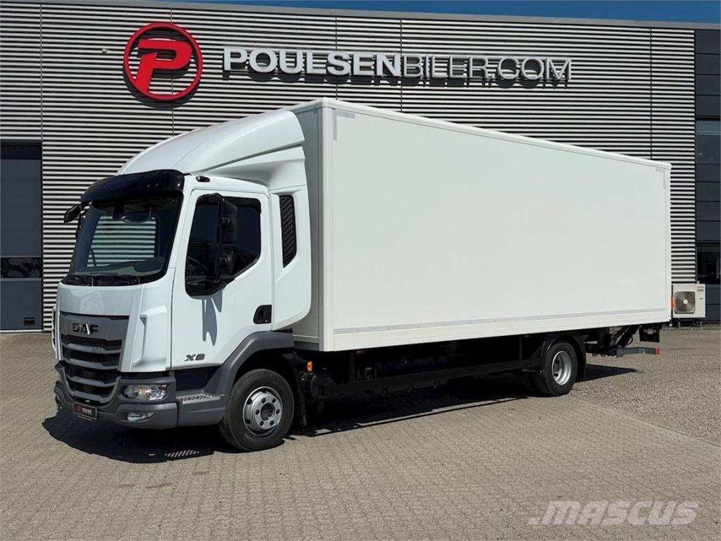 DAF XB230 med lift Каросерии