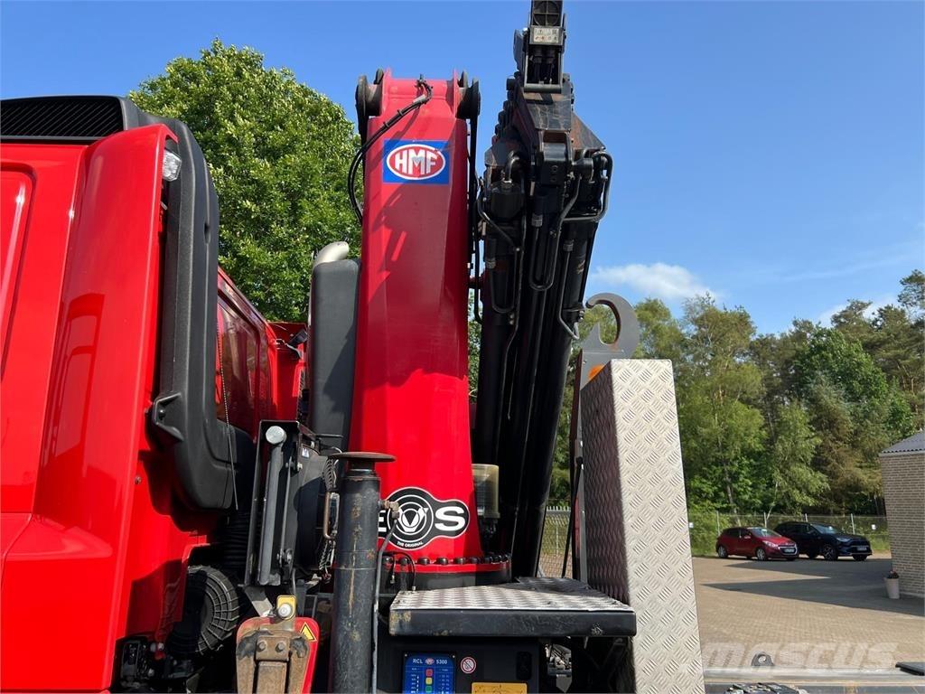 DAF CF 480 FAX 8x2*6 Разглобяеми надстойки
