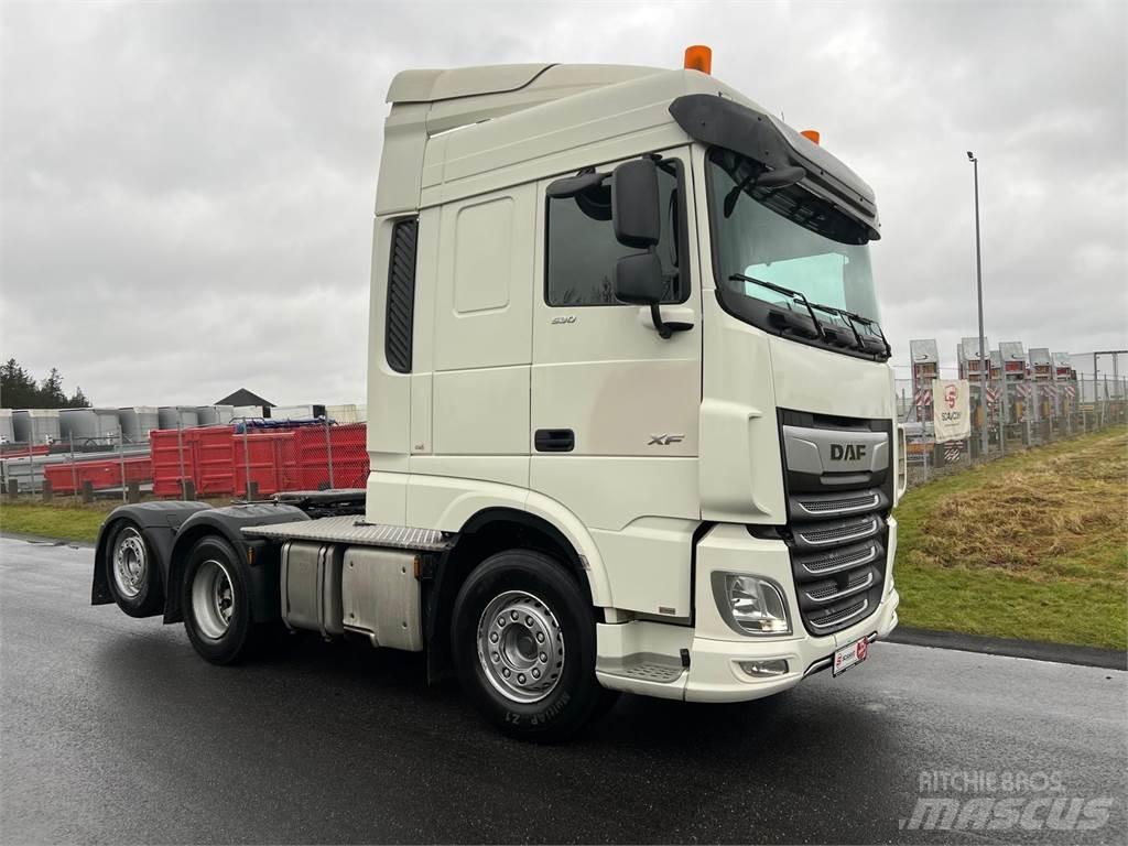 DAF XF 530 6x2 FTR Влекачи