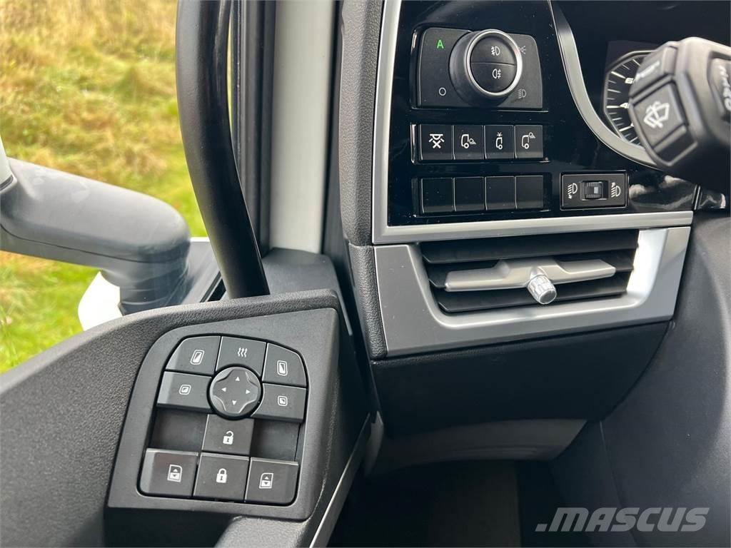 DAF XF530 FTS 6x2 Влекачи