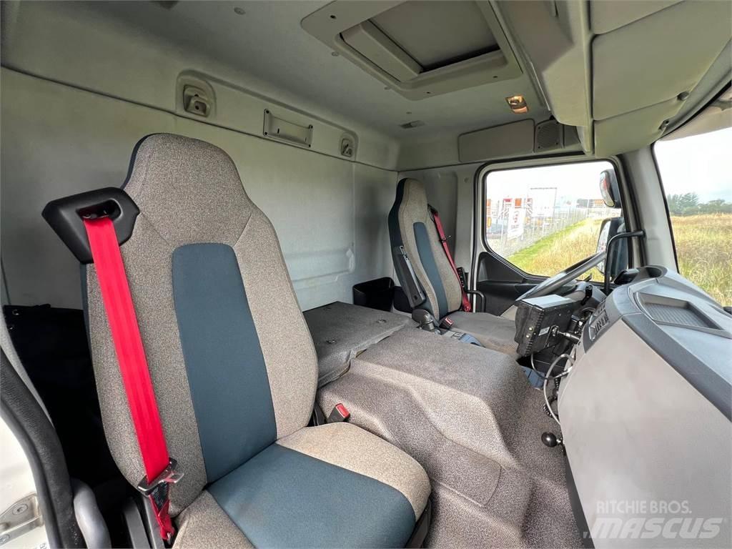 Volvo FE320 6x2*4 Каросерии