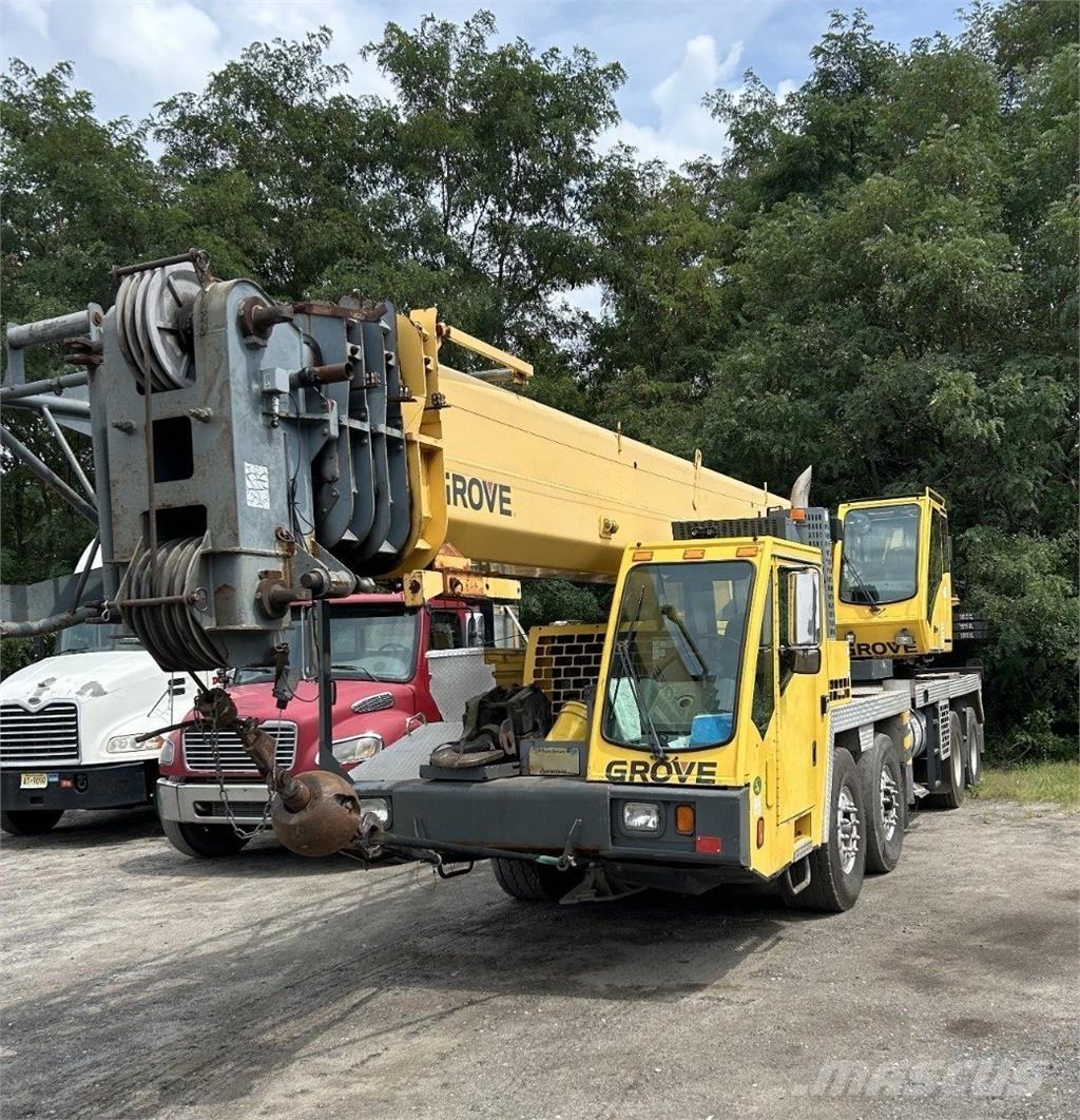Grove TMS800 Всъдеходни кранове