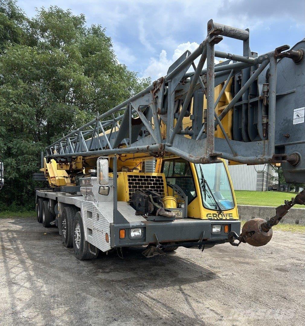 Grove TMS800 Всъдеходни кранове