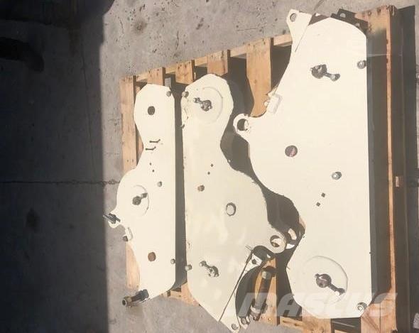  Unknown Части и оборудване за кранове
