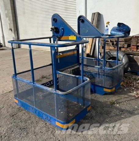  Unknown Части и оборудване за кранове
