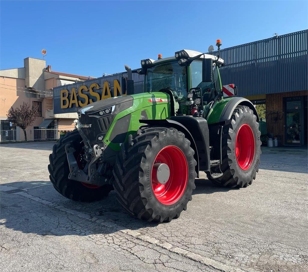 Fendt 942 VARIO Трактори