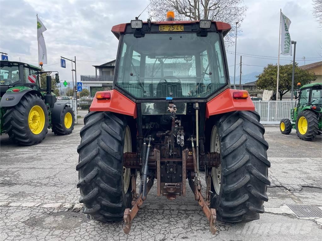 New Holland S 100 Трактори