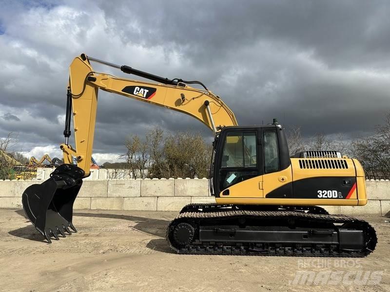 CAT 20T Excavator Верижен екскаватор