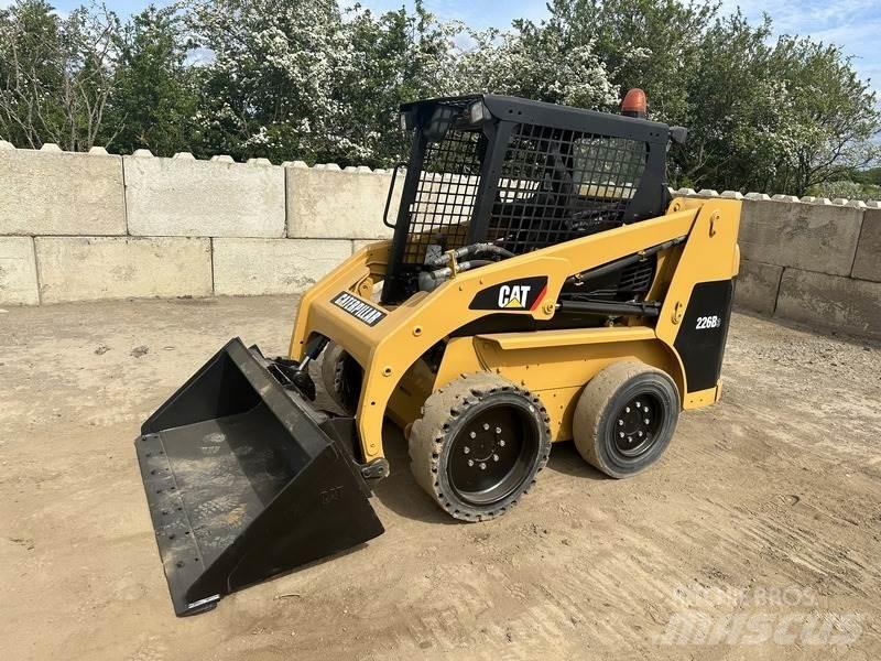 CAT 226B Строителство - Други
