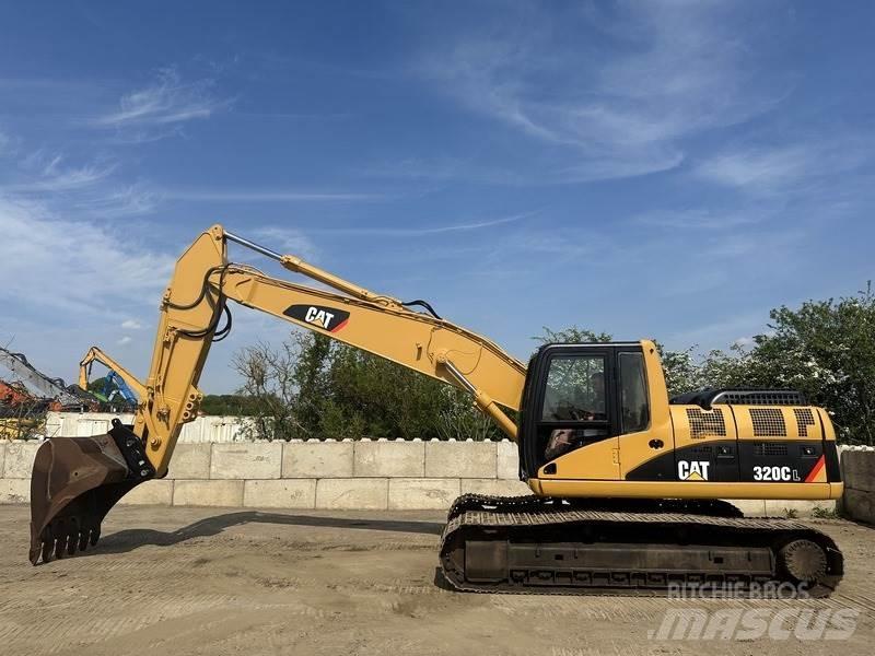 CAT 320 Верижен екскаватор