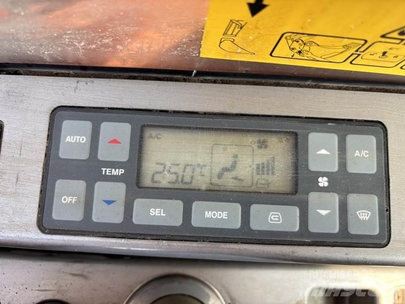 Doosan DX480LC Верижен екскаватор