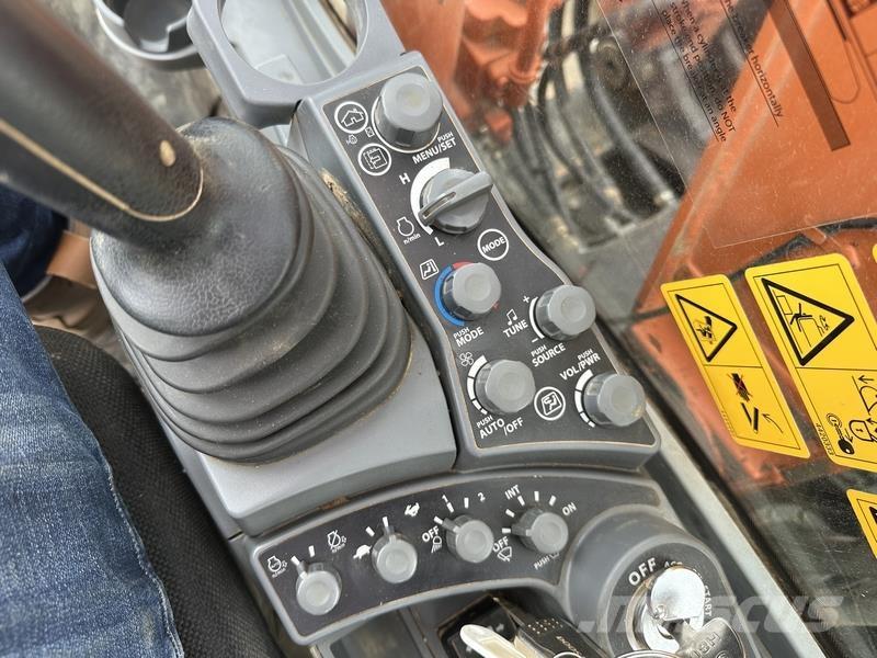 Hitachi ZX130 Верижен екскаватор