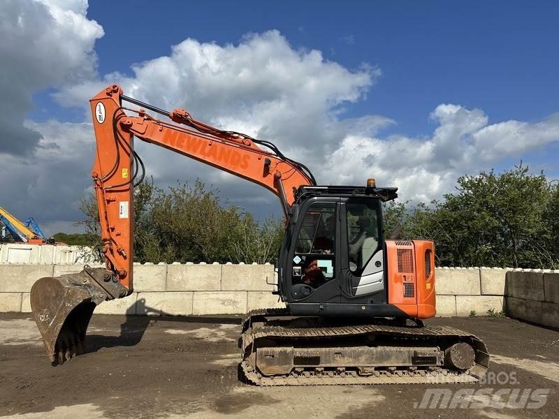 Hitachi ZX135 Верижен екскаватор