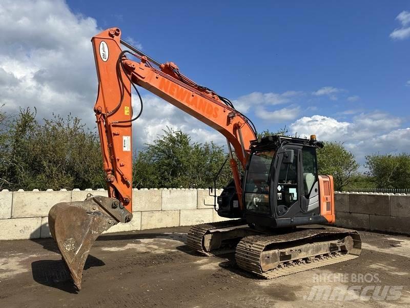 Hitachi ZX135 Верижен екскаватор