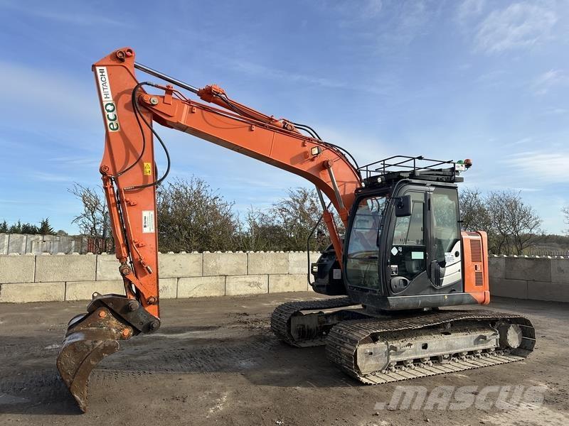 Hitachi ZX135 Верижен екскаватор