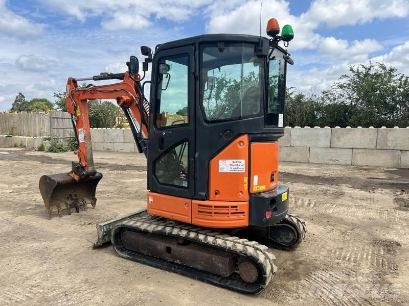 Hitachi ZX26U-5A CR Верижен екскаватор