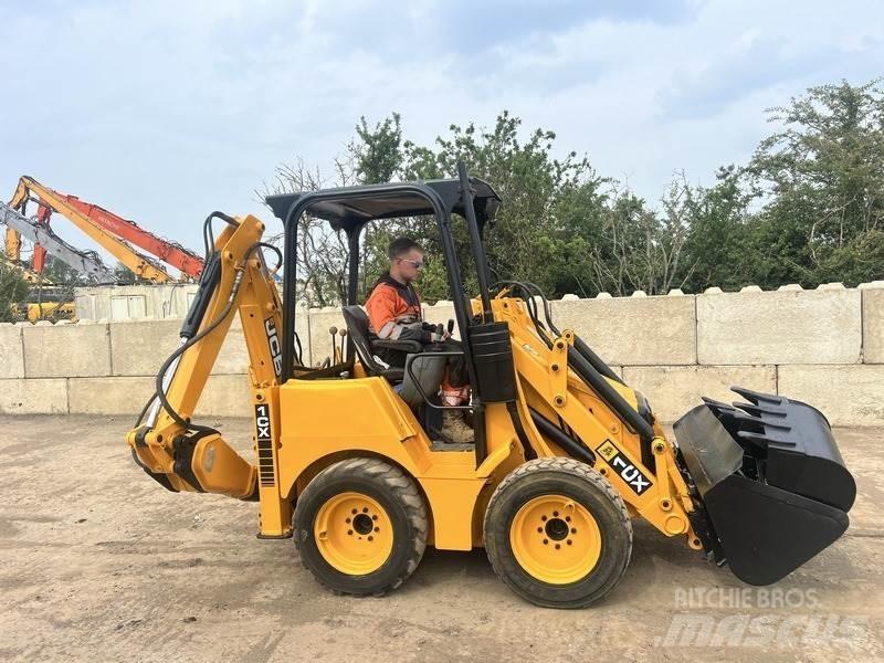JCB 1CX Товарач със заден ексватор