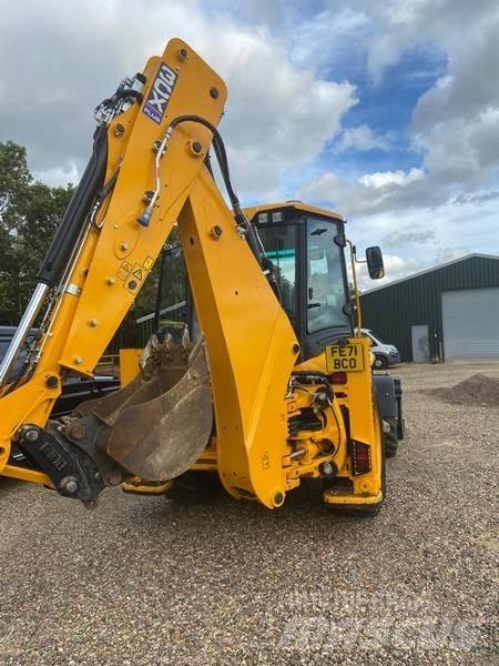 JCB 3CX Sitemaster Товарач със заден ексватор