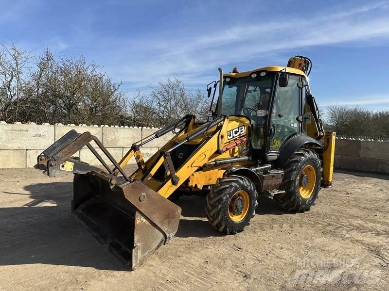 JCB 3CX Sitemaster Товарач със заден ексватор