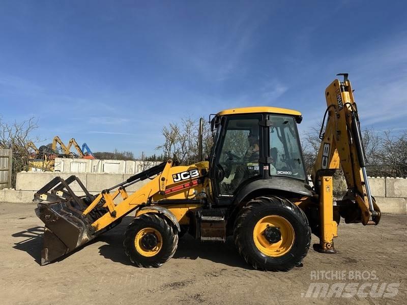 JCB 3CX Sitemaster Товарач със заден ексватор