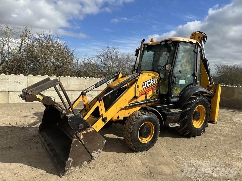 JCB 3CX Sitemaster Товарач със заден ексватор
