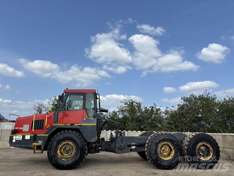 Komatsu HM300-1 Дъмпери/моторни превозни средства