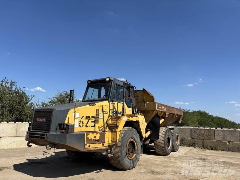 Komatsu HM300-1 Дъмпери/моторни превозни средства