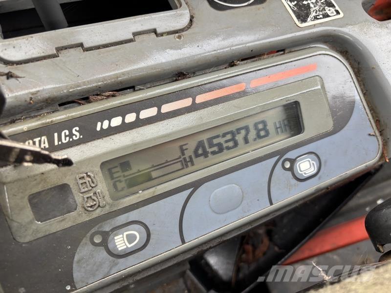 Kubota KX71-3 Мини екскаватори < 7 т