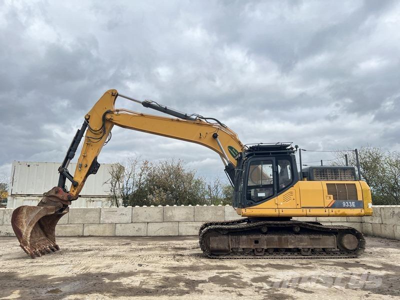 LiuGong CLG933 Верижен екскаватор