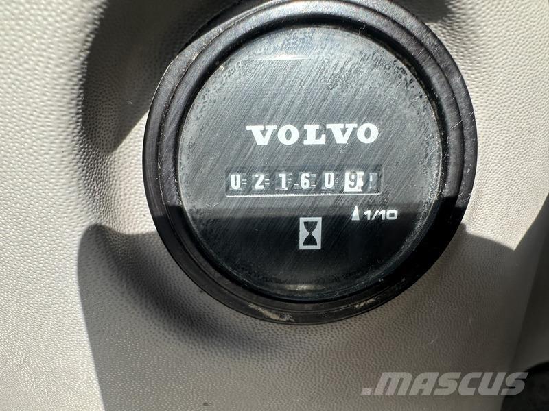 Volvo ECR235E HRD Багери за разрушаване
