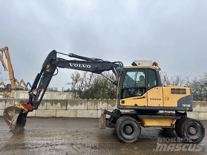 Volvo EW140 Колесни екскаватори