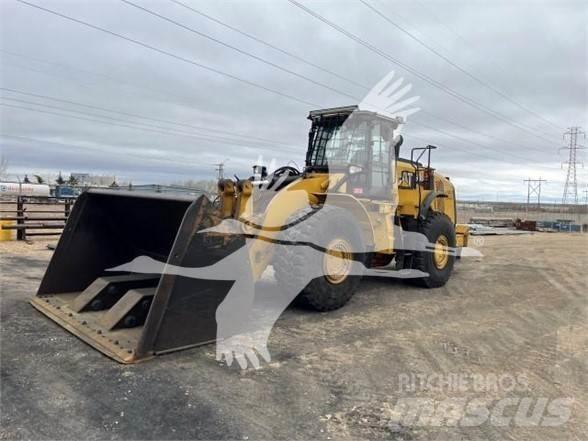 CAT 980M Колесни товарачи