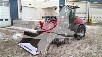 Takeuchi TW95 Колесни товарачи